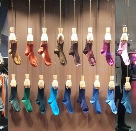 Sock Display, Fashion Window Display, Vitrine Design, Sock Store, Window Display Retail, Visual Merchandising Displays, Store Window Displays, Window Display Design, Retail Windows