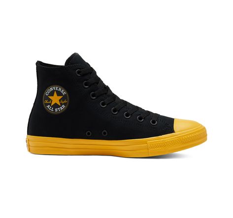 Converse Shoes High Top, Converse Collection, Cool Converse, Custom Sneakers Diy, Nigerian Men Fashion, Mens Fashion Edgy, Sheath Dresses, High Street Fashion, Corte De Cabelo Masculino