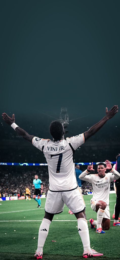 Vini Jr Wallpaper, Ozil Mesut, Football Motivation, Football Clips, Ronaldo Photos, Football Photography, Real Madrid Wallpapers, Soccer Inspiration, Real Madrid Football