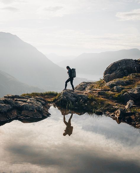 Lake Tahoe Hotels, On Top Of A Mountain, Top Of A Mountain, Hiking Photography, Camping Photography, Hiking Aesthetic, South Lake Tahoe, Adventure Photography, Skydiving