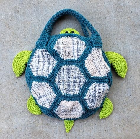 National Turtle Day, Pin Loom Weaving, Pin Loom, Pin Weaving, Turtle Day, Scrubby Yarn, Loom Projects, Knitted Wit, Hexagon Pattern