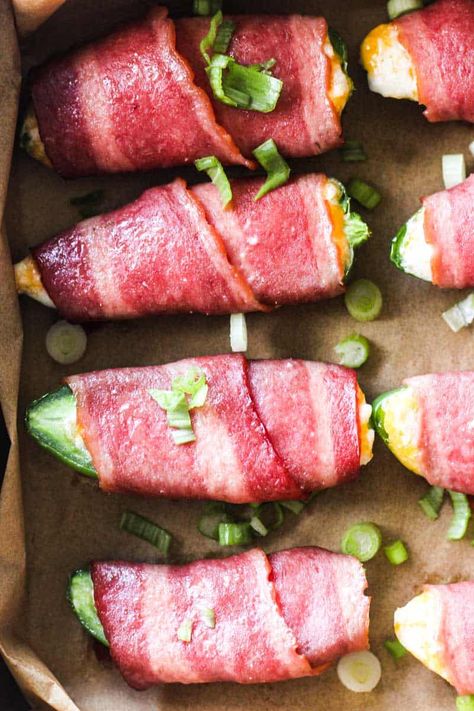 Bacon Wrapped Peppers, Wrapped Jalapeno Poppers, Cooking Turkey Bacon, Healthy Appetizers Recipes, Turkey Bacon Wrap, Bacon Jalapeno Poppers, Bacon Wrapped Jalapeno Poppers, Jalapeno Popper Recipes, Bacon Wrapped Jalapenos