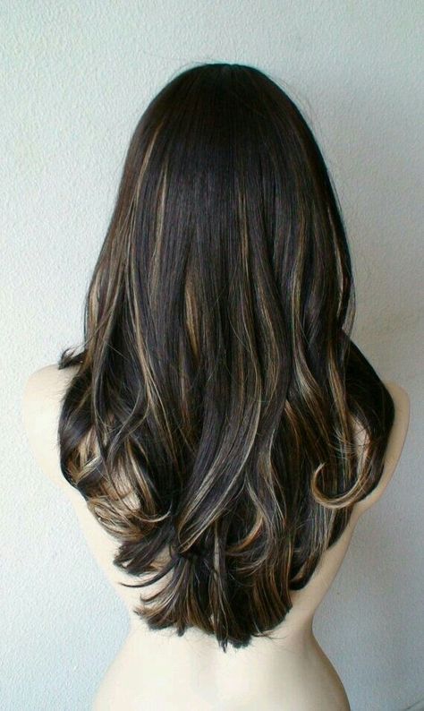 Ombre Highlights, Curly Short, Hair Streaks, Lily Aldridge, Trendy Hair Color, Hair Color And Cut, Long Wavy Hair, Blonde Wig, April 16