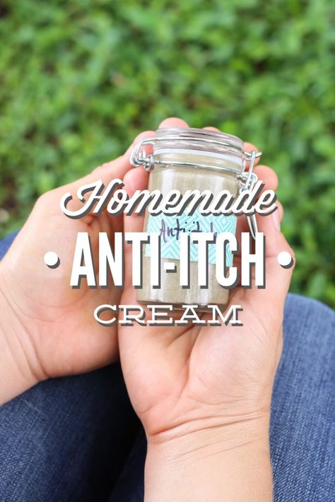 A simple and effective homemade anti-itch cream. This stuff works great on bug bites and plant sensitivities. No yucky ingredients. Anti Itch Cream, Anti Itch, Bug Bites, Homemade Remedies, Live Simply, Peppermint Essential Oil, Natural Home Remedies, Homemade Beauty Products, Diy Natural Products