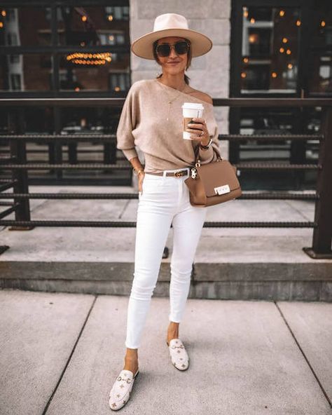 White Loafers Outfit, Fall Chic Outfits, Loafers For Women Outfit, Style Année 80, White Loafers, Loafers Outfit, White Jeans Outfit, Outfit Jeans, Fall Fashion Outfits