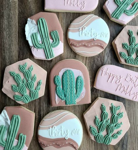 Summer Sugar Cookies, Chocolate Covered Desserts, Royal Iced Cookies, Sugar Cookie Royal Icing, 26th Birthday, Sugar Cookie Designs, Fancy Cookies, Boho Theme, Dessert Decoration