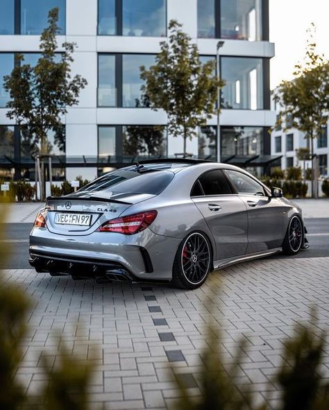 Cla 200 Mercedes Benz, Mercedes Cla 250, Car Pose, Custom Mercedes Benz, Custom Mercedes, Rich Cars, Mercedes Cla, Image Moto, Car Poses