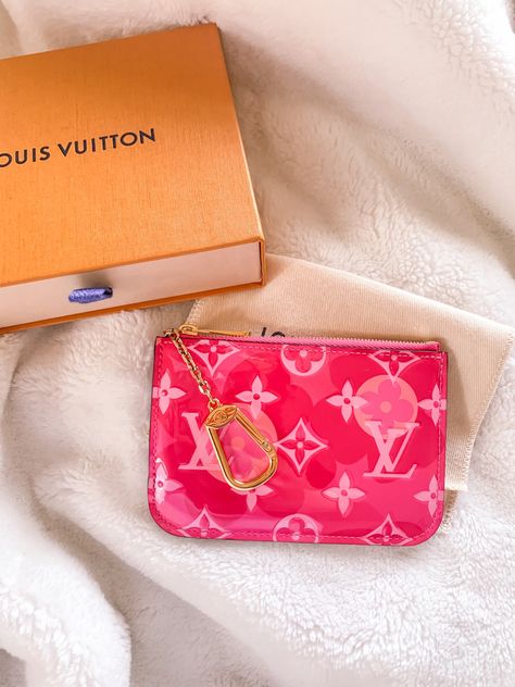 Pink Preppy, Small Coin Purse, Louis Vuitton Vernis, Key Pouch, Hot Pink, Pouch, Louis Vuitton, Neon, Key