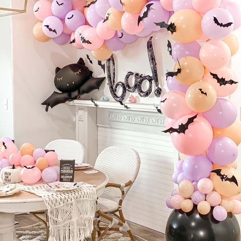 Halloween Balloon Arch, Halloween Balloon Garland, Halloween Party Backdrop, Princess Backdrops, Princess Balloons, Halloween Balloon, Balloon Arch Kit, Transparent Balloons, Violet Pastel