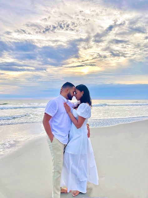 Beach engagement love wedding fiancé destination photography poses couple goals cute Engagement Photos On The Beach, Engagement Photo Shoot Poses, Engagement Photo Shoot Beach, Beach Couples Photoshoot, Vacay Pics, Anniversary Pics, Bday Photoshoot, Couple Beach Pictures, Anniversary Shoot