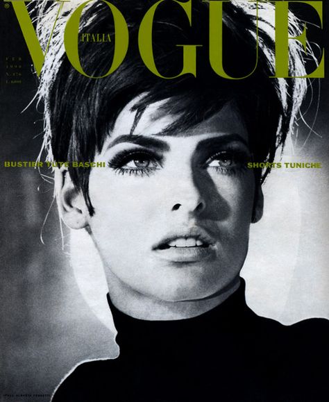 Italy February, Vogue Art, Vogue Italy, Woman Inspiration, Vogue Photography, Editorial Inspiration, Super Models, Vogue Magazine Covers, Magazine Vogue