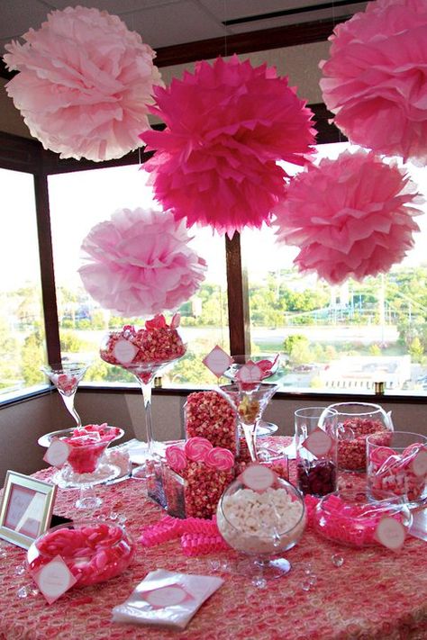 Candy Table <3 Pink And Silver Candy Table, Pink Candy Table, Candy Tables, Bar A Bonbon, Candy Buffet Tables, Candy Station, Baby Shower Candy, Gender Party, Sweet Sixteen Parties