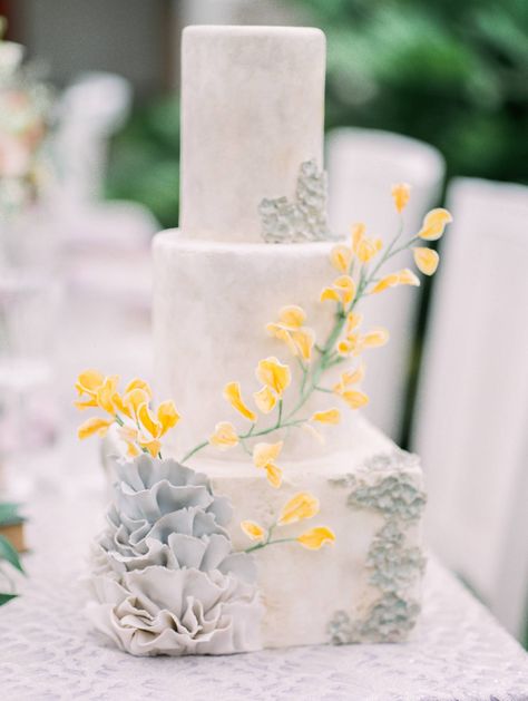 Wedding Cake Options, Fort Lauderdale Wedding, Old World Wedding, Wedding Treats, Themed Wedding Cakes, Cake Trends, Wedding Cake Inspiration, Beautiful Wedding Cakes, Va Va Voom