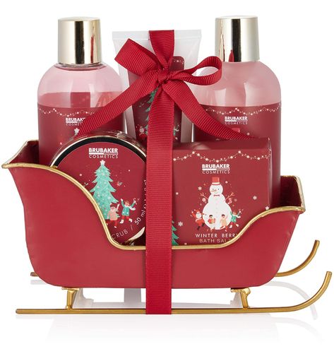 BRUBAKER Cosmetics Bath and Shower Set Winter Berries Fragrance – 6-Piece Gift Set in Sleigh Christmas – Christmas Set for Men and Women: Amazon.de: Beauty Brrr Basket, Cosmetic Gift Set, Sleigh Christmas, Winter Berry, Winter Fragrance, Winter Berries, Christmas Gifting, Holiday Pops, Christmas Shower