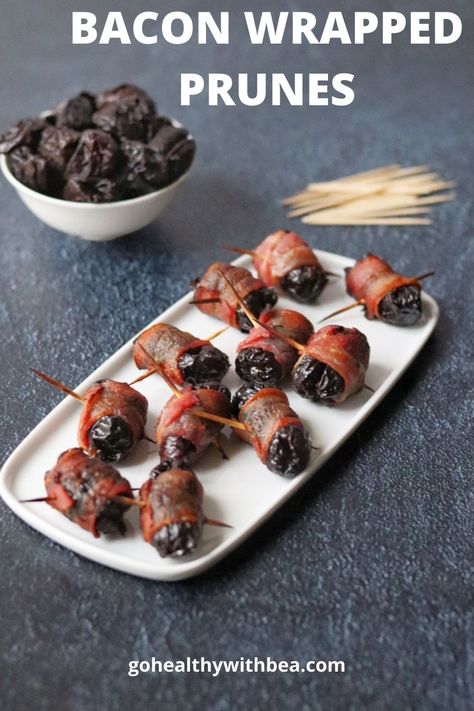 Spicy Chicken Bites, Jelly Meatball Recipe, Bacon Wrapped Meatballs, Caprese Salad Skewers, Toothpick Appetizers, Burger Bites, Skewer Appetizers, Sweet And Spicy Chicken, Best Bacon