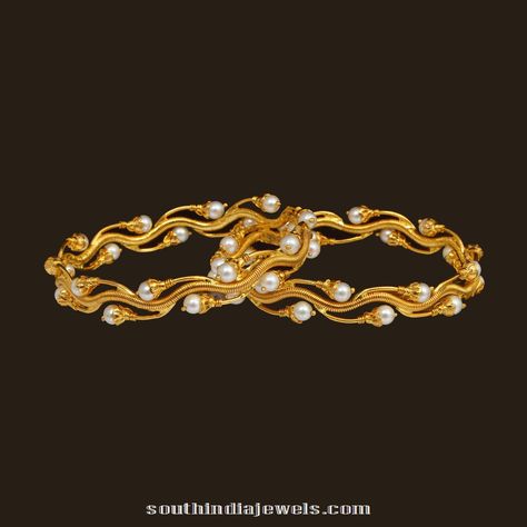 Pearl Bangles Gold, Pearl Bangles, Gold Bangles Indian, Indian Bangles, Gold Jewelry Stores, Antique Jewelry Indian, Pearl Bangle, Black Beaded Jewelry, Jewelry Bracelets Gold