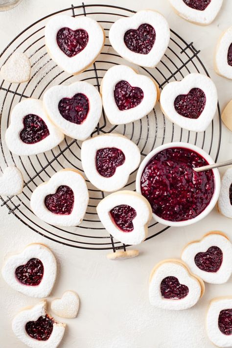 Filled Shortbread Cookies, Cookies With Raspberry Jam, Almond Shortbread, Peach Butter, Salted Chocolate Chip Cookies, Friends Recipes, Lemon Sugar Cookies, Linzer Cookies, Jam Cookies