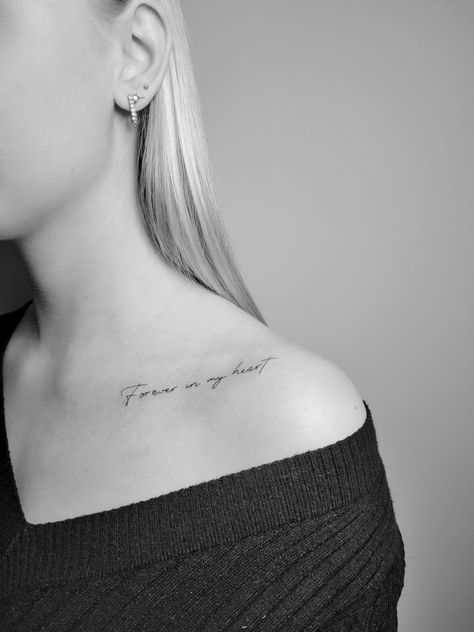 Cursive Collar Bone Tattoo, Clavicle Tattoos For Women Ideas, Clavicle Tattoos For Women, Tattoo Clavicle, Tattoo Collar Bone, Collar Bone Tattoo Quotes, Collar Tattoo, Clavicle Tattoo, Bird Tattoo Wrist