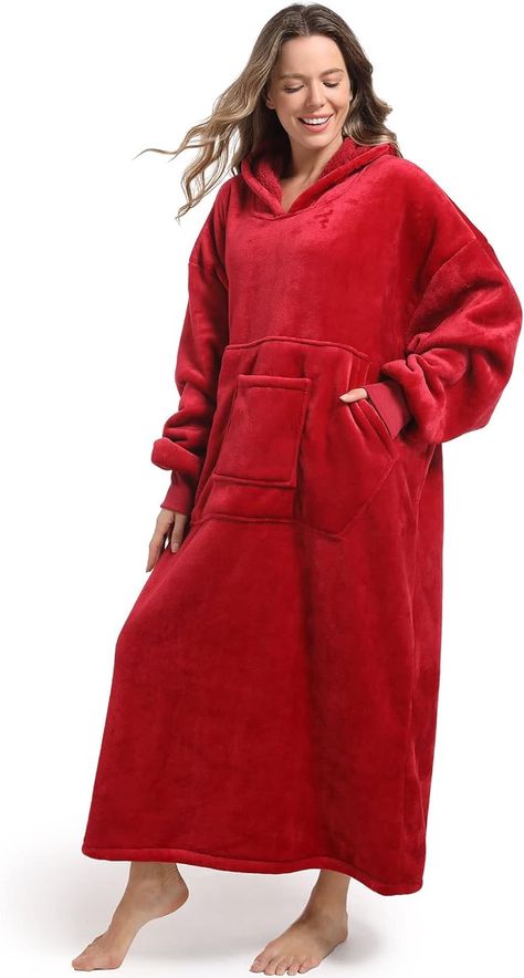 Snuggle up in this oversized wearable blanket. Get it inn every color. For men and women. Blanket Sweatshirt, Unique Pockets, Sweatshirt Blanket, Free Yourself, Dalian, Blanket Hoodie, Hoodie Blanket, Wearable Blanket, Hooded Blanket