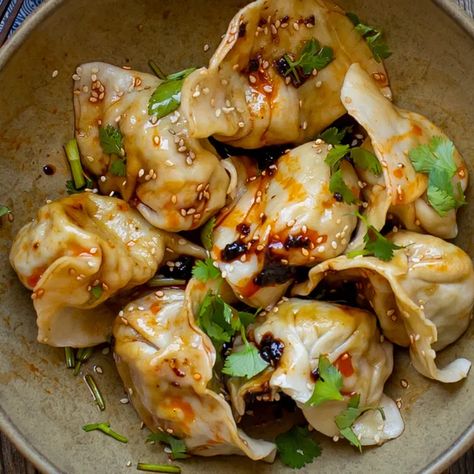 Vegetable Dumplings Recipe, Baked Olives, Fried Udon, Best French Onion Soup, Cabbage Carrot, Vegetable Dumplings, Tiktok Recipes, Feta Dip, Dumplings Recipe