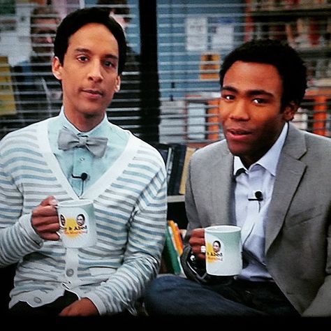 #The30DaysofChannelSurfing Day 7: Favorite OTP (alternate) - Troy and Abed #community #TroyAndAbedIntheMorning #sixseasonsandamovie Troy Community, Abed Community, Community Episodes, Chris Mckenna, Troy And Abed, Community Movie, Abed Nadir, Documentary Filmmaking, The Morning Show