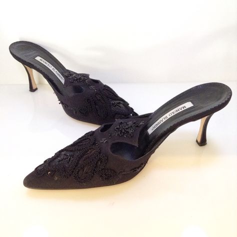 Malono Blahnik black beads embroidered mules. Size 40. Please call (949) 715-0004 for all inquiries. Malono Blahnik, Embroidered Mules, Embroidery Samples, Luxury Designer Shoes, Shoes Booties, Black Beads, Designer Shoes, Kitten Heels, Cool Style