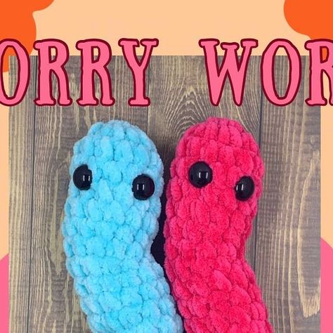 Inchworm Crochet Pattern, Worm Crochet Pattern Free, Crochet Gummy Worm Free Pattern, Gummy Worm Crochet Pattern, Crochet Gummy Worm, Easy Crochet Free Patterns, Mystery Box Ideas, Circle Loom, Gummy Worms