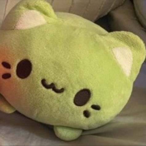 Coffin of Andy and Leyley 
Follow for more! Matching Pfp Clingy Duo, Plushie Matching Icons, Green Matching Pfp Couple, Pink And Green Matching Pfp, Matching Pfp Couple Brown Hair, Matching Xbox Pfp, October Matching Pfp, Matching Gf And Gf Pfp, Lover Matching Pfp