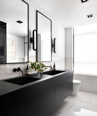 White And Black Marble Bathroom, White And Black Bathroom, Black Marble Bathroom, Interior Design Advice, Great Bathrooms, Upstairs Bathrooms, Chrome Hardware, Hotel Style, Marble Bathroom