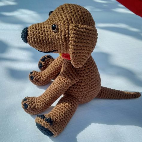 Labrador Crochet Pattern, Sewn Toys, Crochet Dogs, Dog Amigurumi, Dachshund Pattern, Rabbit Crafts, Knitted Toys Free Patterns, Green Bear, Crochet Teddy Bear