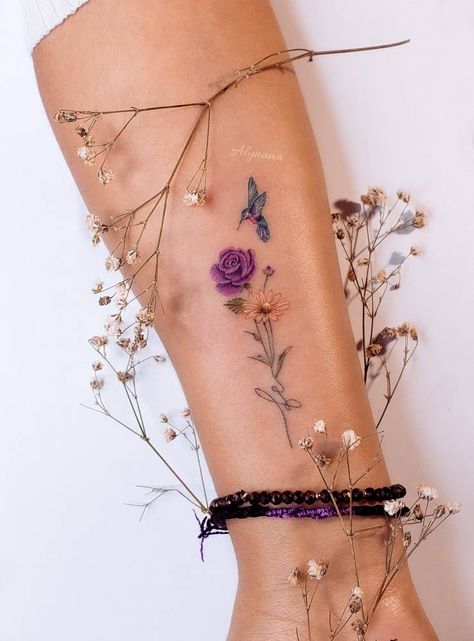 Too Of Shoulder Tattoos For Women, Humming Bird Memorial Tattoos, Cute Inner Arm Tattoos For Women, Butterfly Hummingbird Tattoo, Tattoo Flowers Color, Hummingbird Tatoos, Tattoo Locations For Women, Pols Tattoo, Mucha Tattoo