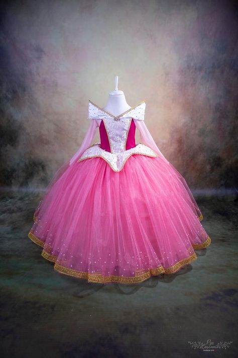 Recital Themes, Maleficent Dress, Princess Aurora Dress, Sleeping Beauty Dress, Sleeping Beauty Party, Aurora Costume, Maleficent Movie, Sleeping Beauty Costume, Tema Disney