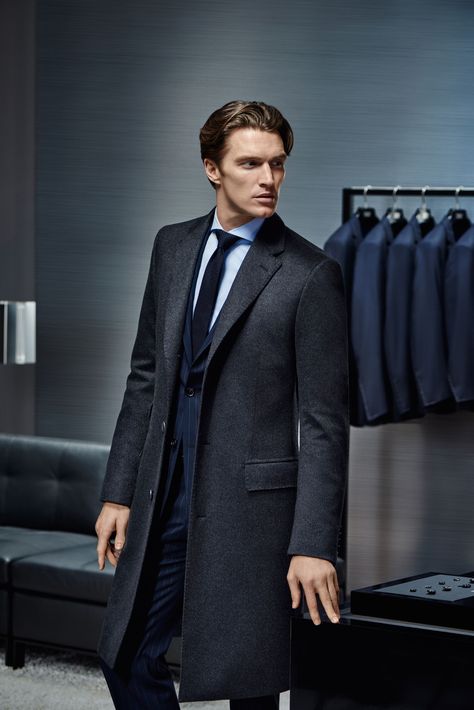 Suit And Overcoat, Suit Overcoat, Gentleman Mode, Mens Fashion Suits Casual, Boss Suits, Hugo Boss Suit, Men's Business Outfits, Black Overcoat, Mens Overcoat