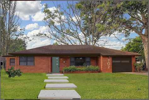 1970s Brick Ranch House Exterior Remodel, 80s Ranch Exterior Remodel, Orange Brick Ranch House Exterior, Mid Century Brick House, Mid Century Brick House Exterior, Brick Rancher Exterior Makeover, Red Brick Ranch Exterior Makeover, Red Brick Ranch Exterior, Midcentury Ranch Exterior