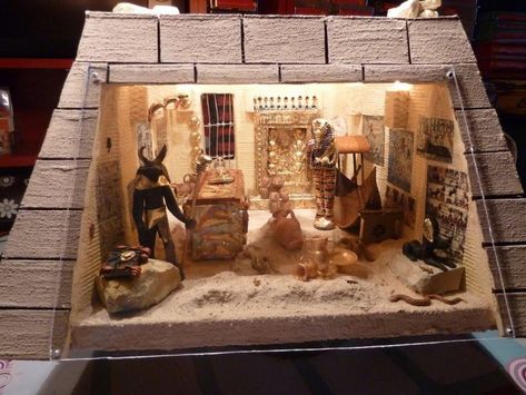 Ancient Egypt Crafts Projects, Pyramid Project Ideas, Pyramid School Project, Egypt Outfit, Egyptian Desserts, Ancient Egypt Crafts, Egypt Lessons, Ancient Egypt For Kids, Diorama Kids