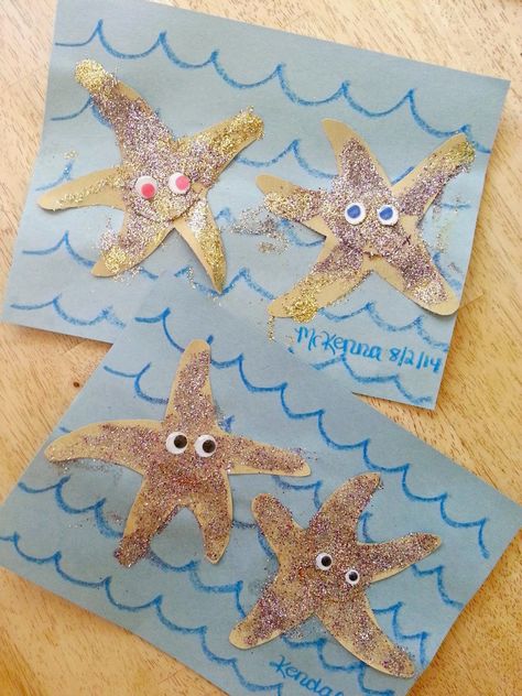 Turn sandpaper into starfish for a fun and easy summer craft. These would also make cute decorations for a beach-themed … Starfish Craft, Under The Sea Crafts, Deer Blind, Cute Decorations, Hair Flyer, Toddler Arts And Crafts, Summer Craft, Summer Crafts For Kids, Sea Crafts