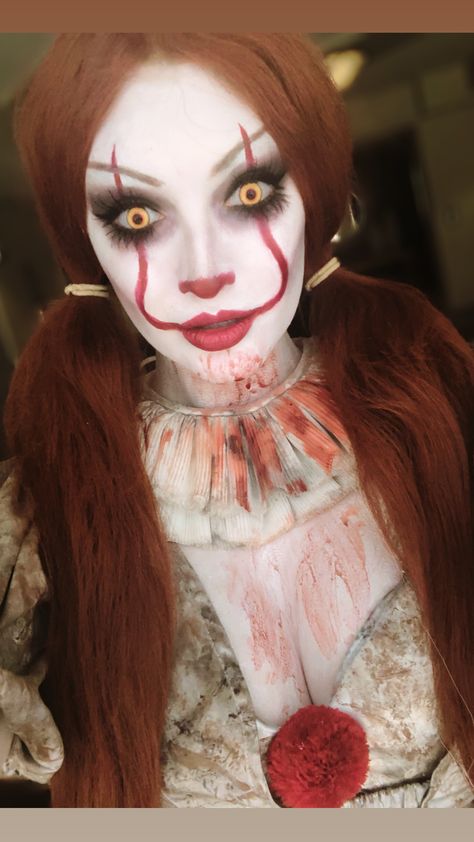 Female Pennywise makeup by Anna Faith Female Pennywise Makeup, It Halloween Makeup, Female Pennywise Costume, Female Pennywise, Pennywise Makeup, Pennywise Costume, Anna Faith, Clown Costumes, Horror Halloween Costumes