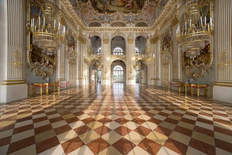 Nymphenburg Palace, Linderhof Palace, Hall Tiles, Visit Munich, Germany Vacation, Dutch Tiles, Hall Of Mirrors, Neuschwanstein Castle, Hotel Building