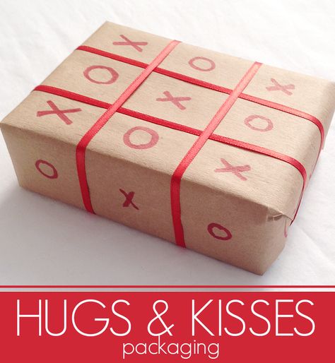 How clever is this Valentine’s hugs and kisses packaging by Sahana at Vikalpah blog?! Such a fun way to combine, XOXO and tic tac toe packaging!! Check out all of the other fun projects on her blog Vikalpah! Valentines Gift Wrap, Homemade Valentines Gift, Homemade Valentine, Gifts Wrapping, Valentines Presents, Hugs Kisses, Homemade Valentines, Creative Gift Wrapping, Diy Gift Wrapping