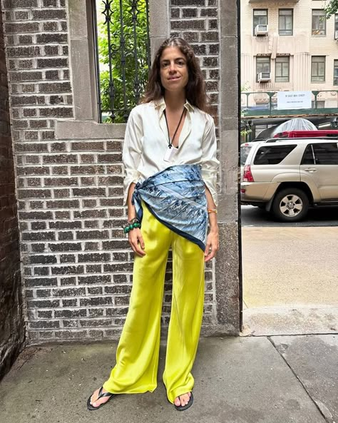 Cereal Aisle, Leandra Medine Style, Leandra Medine, Getting Dressed, Street Style Inspiration, Looks Style, Style Clothes, Mode Fashion, Spring Summer Outfits