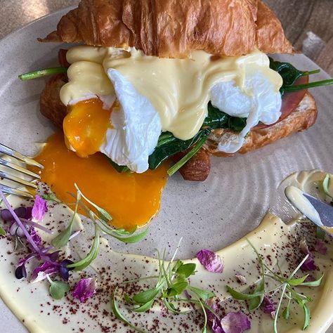 TURN DOWN FOR BRUNCH 😍 Food worth waking up early for! 🤤 However, if you wake up late Industrial Grind has an all-day menu available 😊 You might like to try the croissant Benedict, big brekky platter or the honey garlic salmon 😎|Industrial Grind Cafe, Arndell Park Shopping Centre|📸 Credit: @thelifeofmeimei @industrialgrindcafe #lickyourphone Egg Benedict Croissant, Eggs Benedict Croissant, Croissant Eggs Benedict, Croissant Benedict, Honey Garlic Salmon, Garlic Salmon, Brunch Food, Sydney Restaurants, Restaurant Marketing