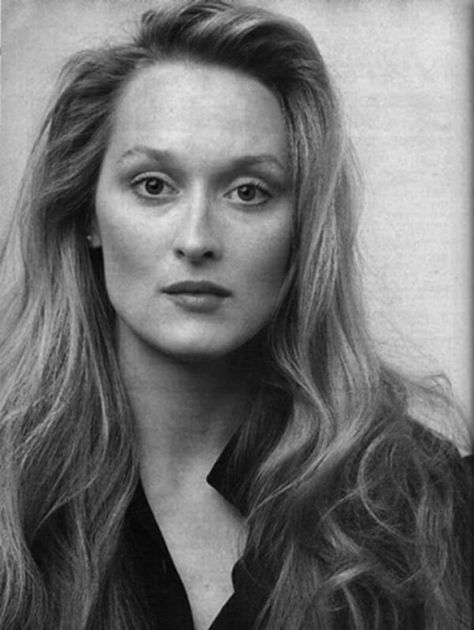 A young Meryl Streep. Quite a beautiful woman! Meryl Streep Devil Wears Prada, Meryl Streep Husband, Meryl Streep Style, Meryl Streep House, Meryl Streep Daughter, Meryl Streep Quotes, Devil Wears Prada Outfits, Meryl Streep Movies, Prada Outfits