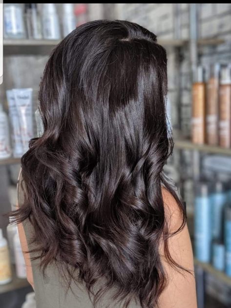 Chocolate Brown Hair Dark Brown Hair Violet Undertones, Dark Brown Hair Dye, Dark Brunette Hair, Brown Hair Looks, Brown Hair Inspo, Brown Hair Dye, Chocolate Brown Hair, Dark Brunette, Top Outfit