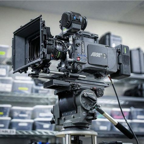 | camera equipment | diy film equipment | photography equipment | filming equipment | youtube equipment | vlogging equipment | #cameragear Arri Camera, Cinematography Composition, Arri Alexa, Film Equipment, Camera Recording, Digital Cinema, Camera Rig, Aerial Video, Cinema Camera