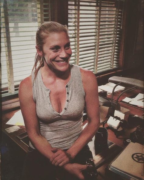 Katee Sackhoff Katee Sackhoff Longmire, Longmire Tv Series, Katee Sackhoff, Sarah Shahi, Olivia De Havilland, Battlestar Galactica, Female Actresses, Gal Gadot, Hottest Celebrities