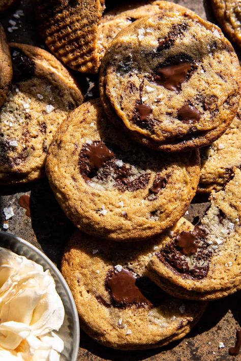 Half Baked Harvest Recipes, Tahini Cookies, Honey Chocolate, Honey Cookies, Harvest Recipes, Half Baked, Cookie Calories, Chocolate Chunk, Caramel Recipes