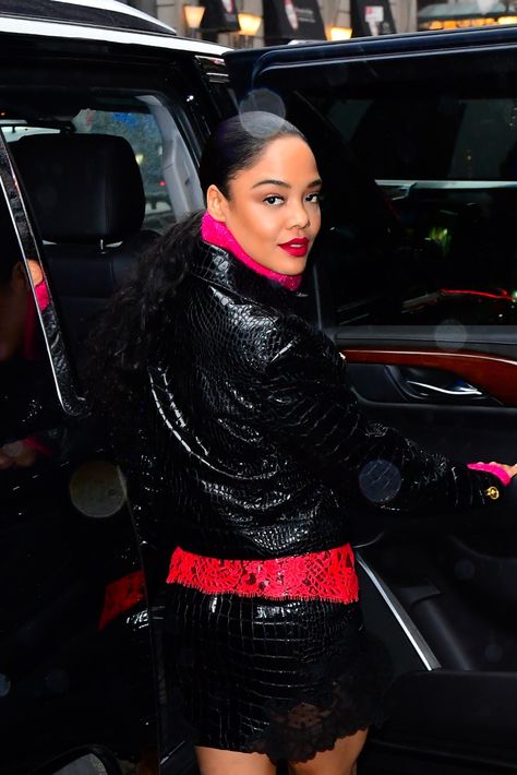 Tessa Thompson Gets a Head Start on Bold, Holiday Party-Ready Beauty | Vogue Matte Red Lips, Lip Looks, Holiday Beauty, Tessa Thompson, Celebrity Beauty, Head Start, Look Alike, This Morning, Holiday Party