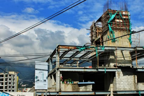 Abandoned Building Art, Abandoned Building Painting, Abandoned Construction Site, Tall Abandoned Buildings, Falmouth University, Buildings Artwork, Quito Ecuador, Graffiti On Abandoned Buildings, Quito