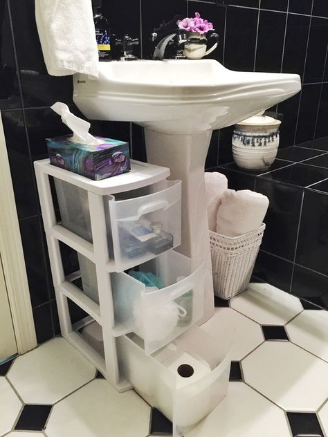 3 Brilliant Ways to Add Storage to Your Pedestal Sink Tips | ForRent Pedistool Sink Storage, Pedastle Sink Bathroom Ideas, Bathroom Pedestal Sink Storage, Under Pedestal Sink Storage, Pedestal Sink Storage Ideas, Pedestal Sink Cabinet, Modern Half Bath, Pedestal Sink Storage, Bathroom Pedestal Sink