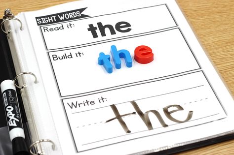 Kinder Literacy Centers, Ela Centers, Literacy Centers Kindergarten, Classroom Centers, Kindergarten Centers, Preschool Literacy, Sight Words Kindergarten, Kindergarten Learning, Kindergarten Literacy